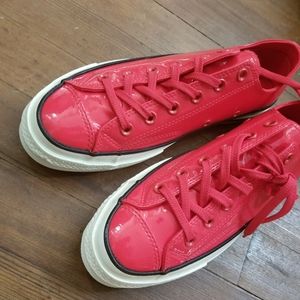 Converse Low Top